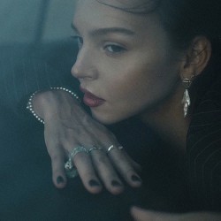 Takaya - дощ пахне небом