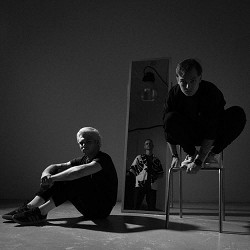 Теорія Розбитих Вікон - Парад безумства